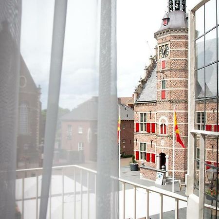 Villa-Hotel De Kroon Gennep Exterior photo
